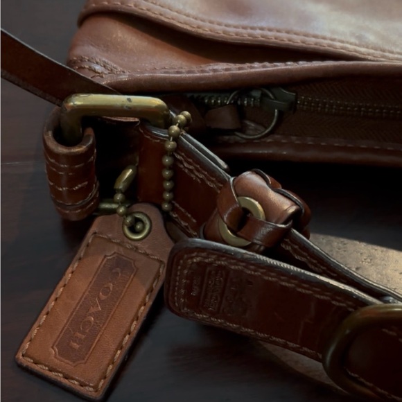 Coach Shoulder Bag Brown Leather, Vintage Y2K F076911416 - Picture 2 of 15